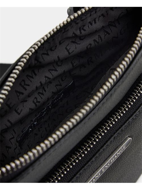 Sac à bandoulière plat AX en cuir écologique ARMANI EXCHANGE | XM000846-AF12134UC001